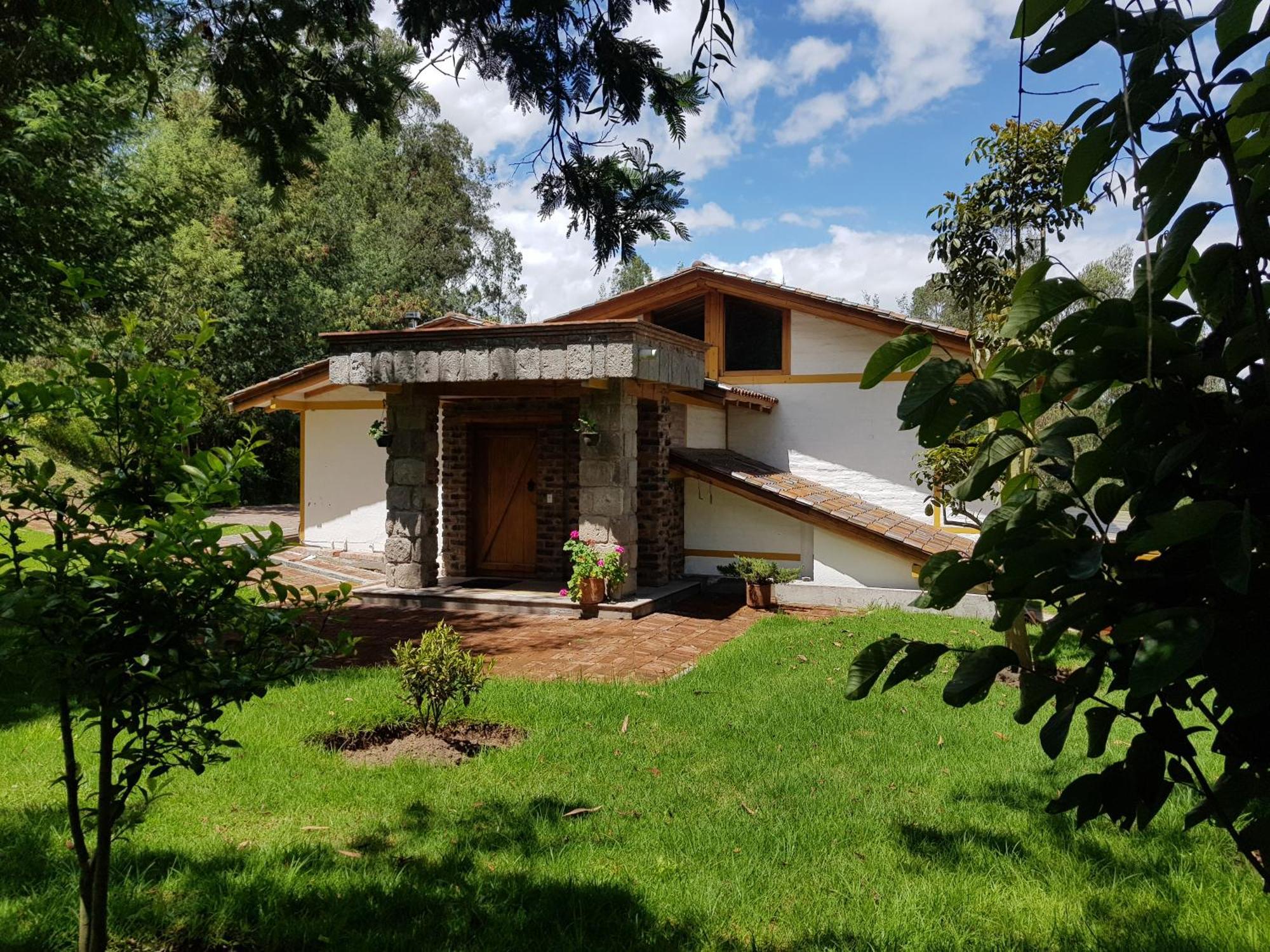Hacienda Jimenita Wildlife Reserve Puembo エクステリア 写真